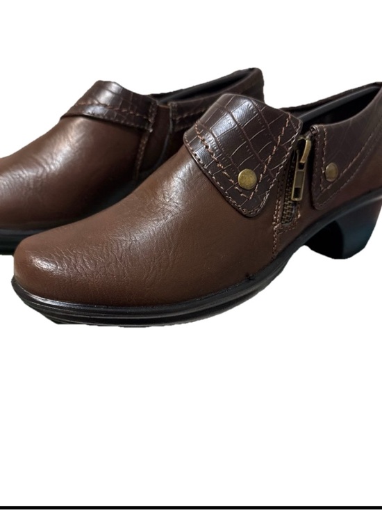 easy street Shoes - EASY STREET womens comfort wave zip up side 2" heel DARCY size 6 W brown NEW